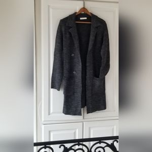 Dark Marled Gray Sweater with pockets M